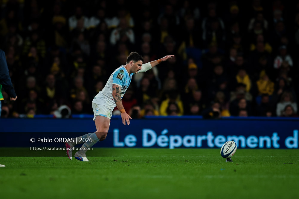 Baptiste Germain, lors du match de Top 14 entre l'Aviron bayonnais et le Stade rochelais, le 28 mars 2026 au stade Anoeta de Saint-Sébastien, Espagne (Photo Pablo ORDAS)