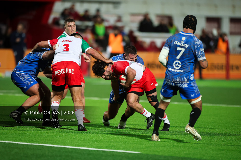 Adrien Sonzogni, lors du match de Pro D2 entre le Biarritz olympique et Vannes, le 21 février 2026 au stade Aguiléra de Biarritz, France (Photo Pablo ORDAS)