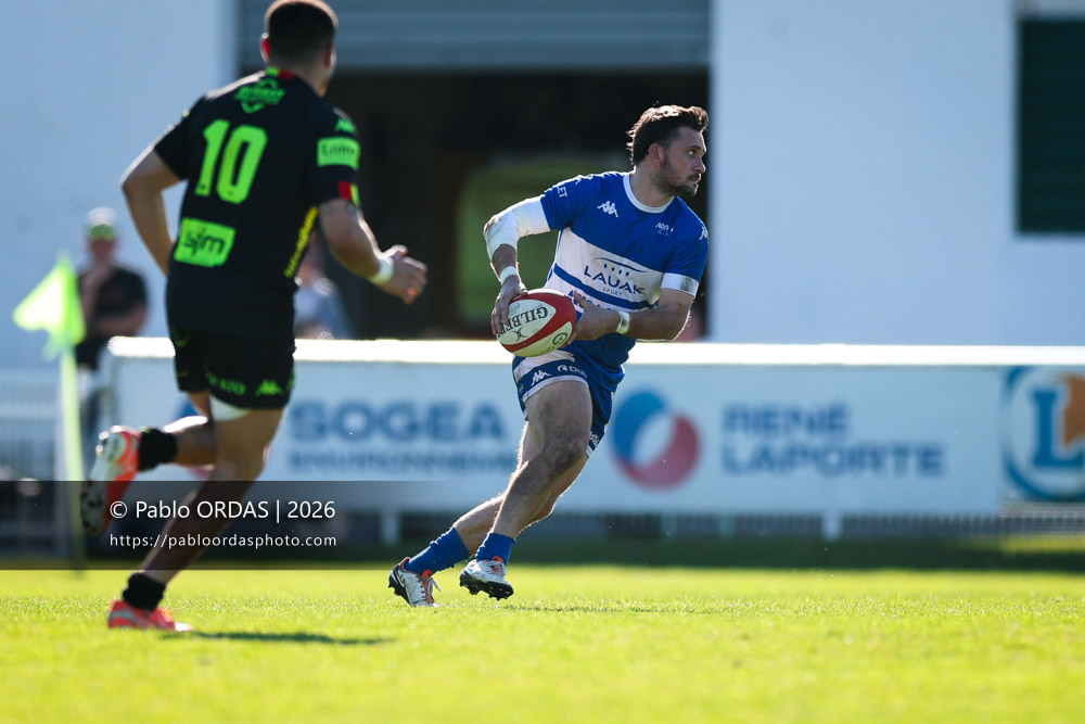 Thomas Curutchet, lors du match de Nationale 2 entre l'Anglet olympique et Orléans, le 1er mars 2026 au stade Saint-Jean d'Anglet, France (Photo Pablo ORDAS)
