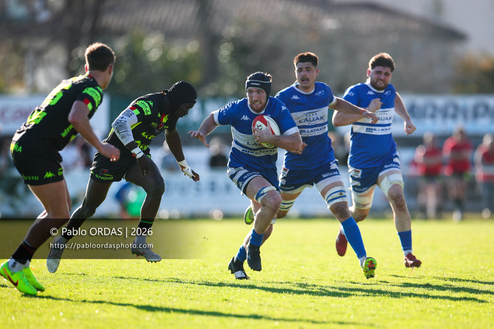 Florian Mansieux, lors du match de Nationale 2 entre l'Anglet olympique et Orléans, le 1er mars 2026 au stade Saint-Jean d'Anglet, France (Photo Pablo ORDAS)