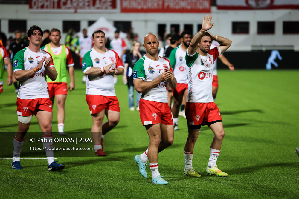 Mathieu Acebes, Yann Lesgourgues, lors du match de Pro D2 entre le Biarritz olympique et Nevers, le 10 avril 2026 au stade Aguiléra de Biarritz, France (Photo Pablo ORDAS)
