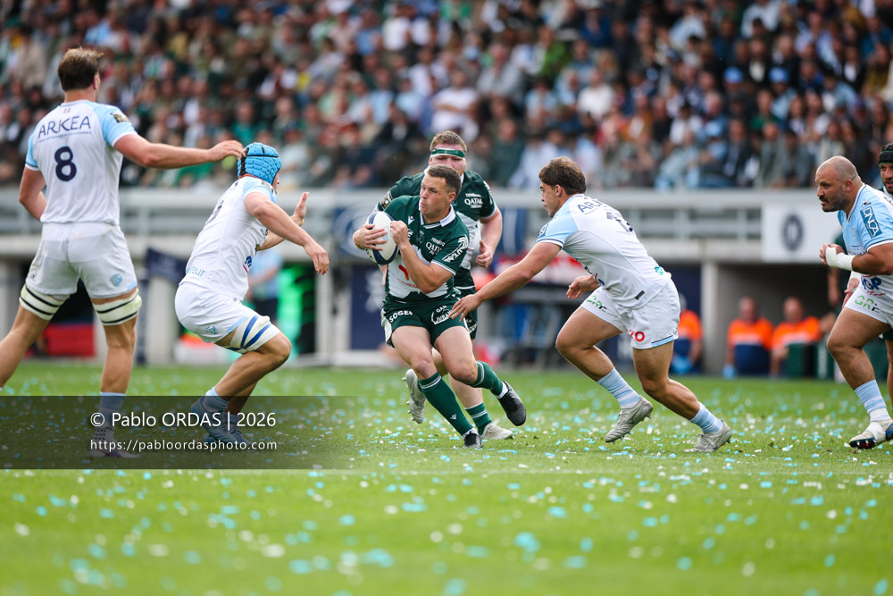 Joe Simmonds, lors du match de Top 14 entre l'Aviron bayonnais et la Section paloise, le 18 avril 2026 au stade Jean Dauger de Bayonne, France (Photo Pablo ORDAS)