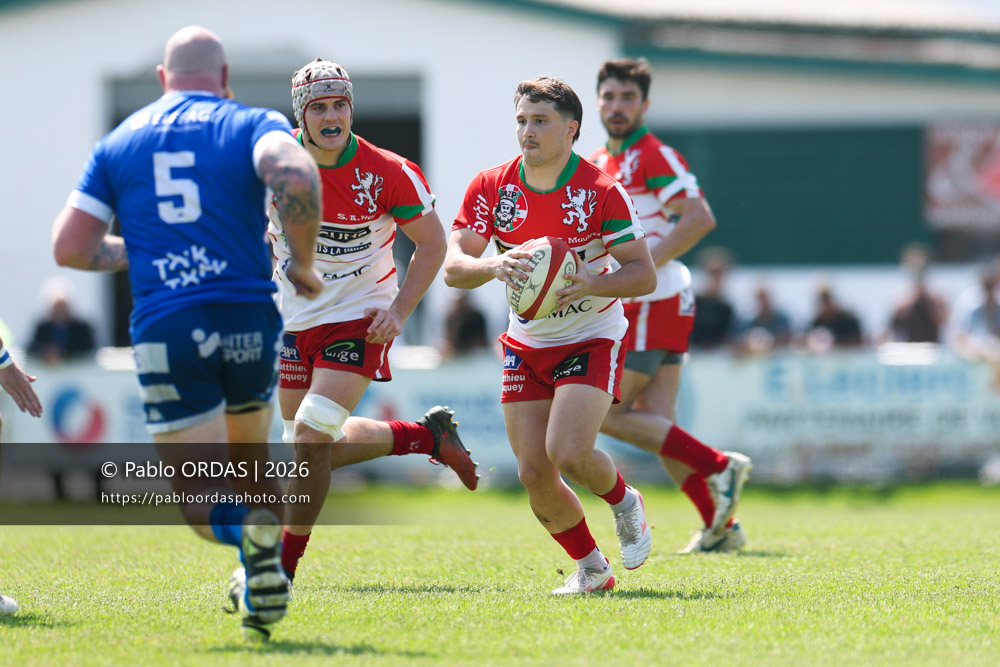 Mathis Gourg, lors du match de Nationale 2 entre l'Anglet olympique et Mauléon, le 19 avril 2026 au stade Saint-Jean d'Anglet, France (Photo Pablo ORDAS)