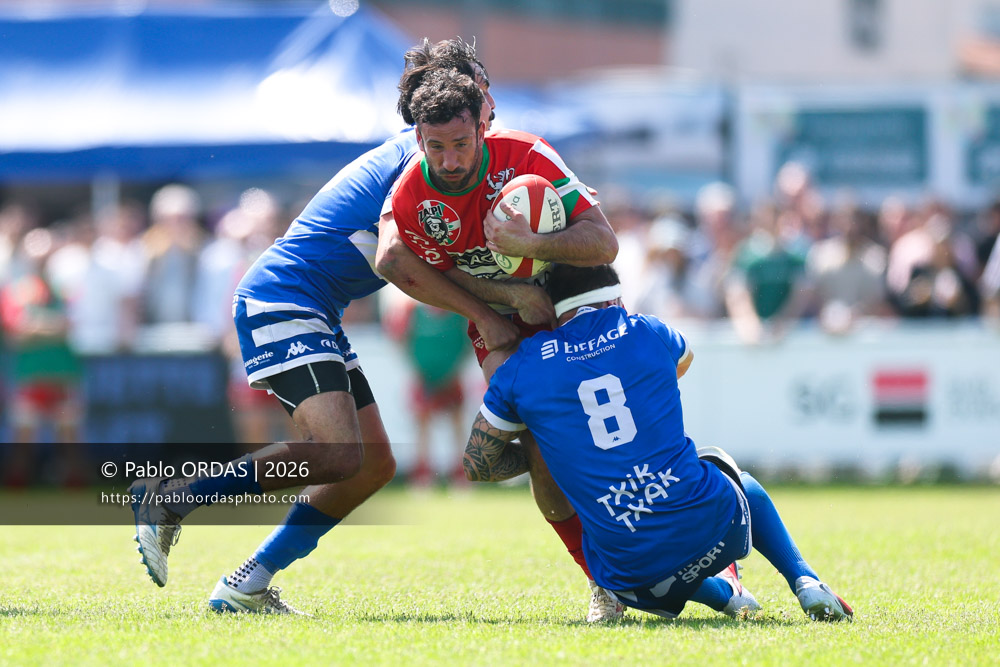 Maxime Rosier, lors du match de Nationale 2 entre l'Anglet olympique et Mauléon, le 19 avril 2026 au stade Saint-Jean d'Anglet, France (Photo Pablo ORDAS)