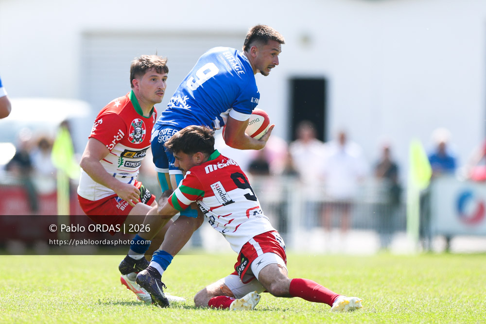 Alexis Bérot, lors du match de Nationale 2 entre l'Anglet olympique et Mauléon, le 19 avril 2026 au stade Saint-Jean d'Anglet, France (Photo Pablo ORDAS)