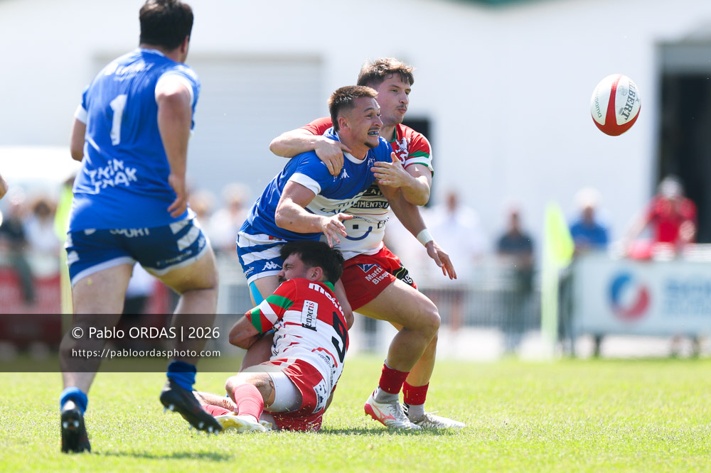 Alexis Bérot, lors du match de Nationale 2 entre l'Anglet olympique et Mauléon, le 19 avril 2026 au stade Saint-Jean d'Anglet, France (Photo Pablo ORDAS)