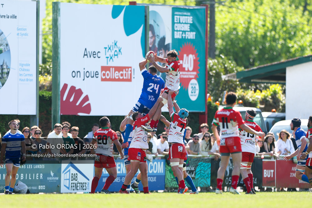 Yohan Etchebarne, lors du match de Nationale 2 entre l'Anglet olympique et Mauléon, le 19 avril 2026 au stade Saint-Jean d'Anglet, France (Photo Pablo ORDAS)