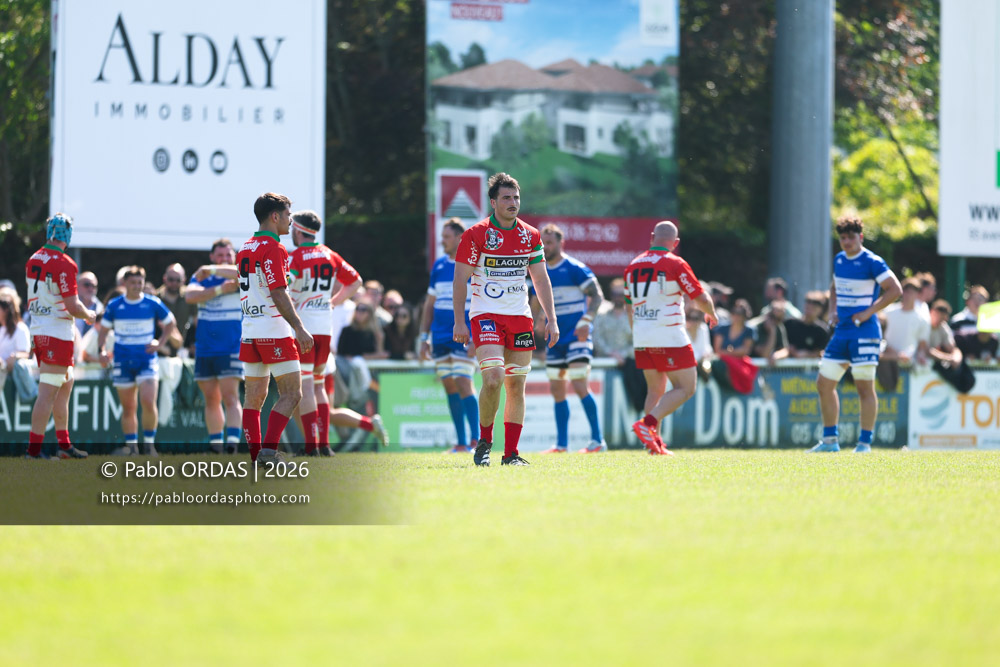 Hugo Jezequellou, lors du match de Nationale 2 entre l'Anglet olympique et Mauléon, le 19 avril 2026 au stade Saint-Jean d'Anglet, France (Photo Pablo ORDAS)