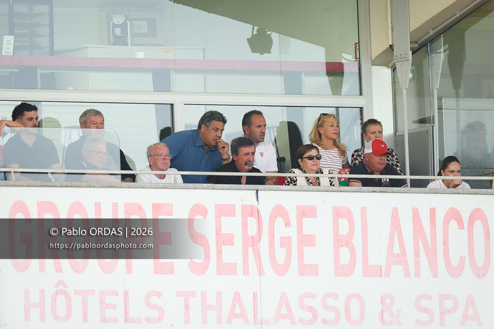 Serge Blanco, lors du match de Pro D2 entre le Biarritz olympique et Nevers, le 10 avril 2026 au stade Aguiléra de Biarritz, France (Photo Pablo ORDAS)
