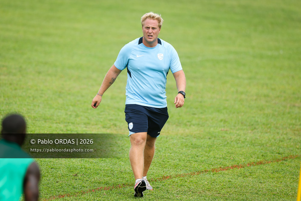 Arnaud Baratchart, lors d'un entraînement avec l'Aviron bayonnais, le 30 juillet 2026 au stade Jean Dauger de Bayonne, France (Photo Pablo ORDAS)