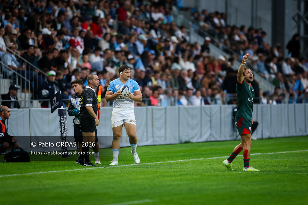 Lucas Martin, lors du match amical entre l'Aviron bayonnais et le Biarritz olympique, le 20 août 2026 au stade Jean Dauger de Bayonne, France (Photo Pablo ORDAS)