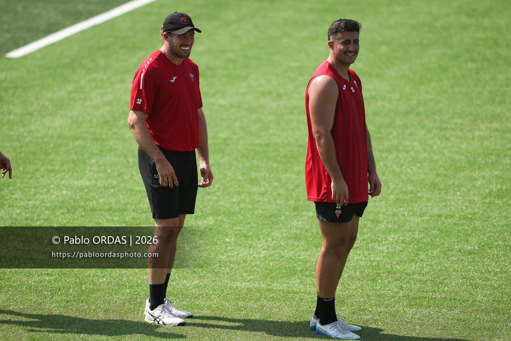 Alban Placines, Aitor Hourcade, lors d'un entraînement avec le Biarritz olympique, le 9 juillet 2026 au stade Aguiléra de Biarritz, France (Photo Pablo ORDAS)