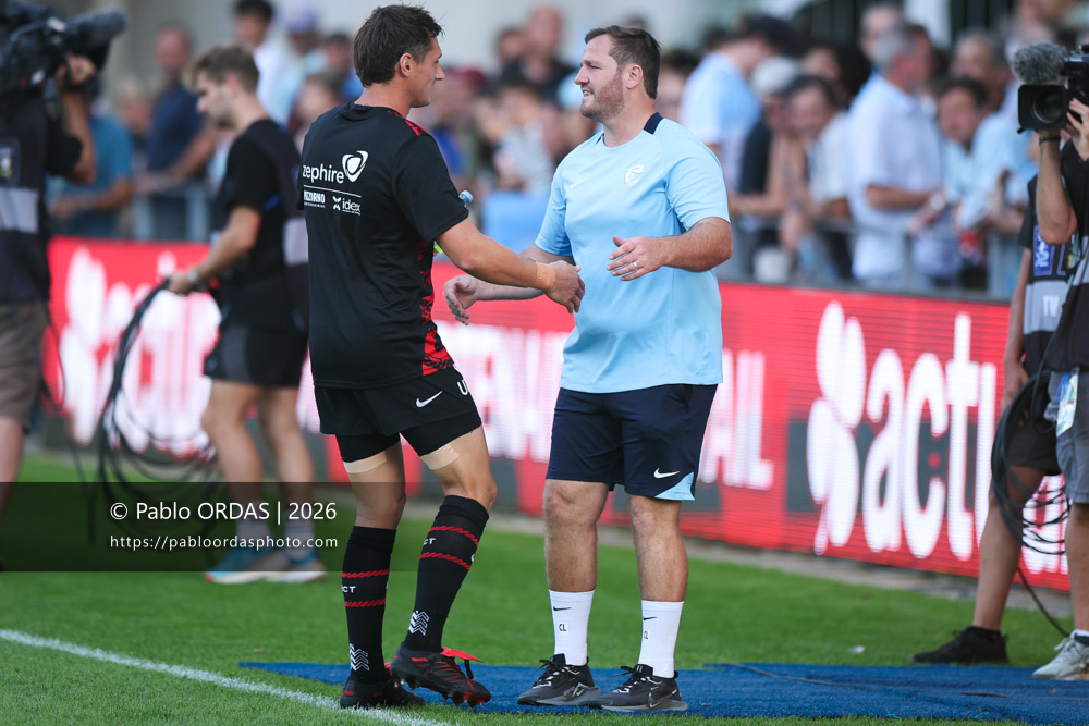 Baptiste Serin, Camille Lopez, lors du match de Top 14 entre l'Aviron bayonnais et Toulon, le 5 septembre 2026 au stade Jean Dauger de Bayonne, France (Photo Pablo ORDAS)