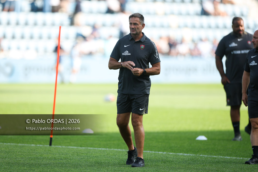 Franck Azéma, lors du match de Top 14 entre l'Aviron bayonnais et Toulon, le 5 septembre 2026 au stade Jean Dauger de Bayonne, France (Photo Pablo ORDAS)