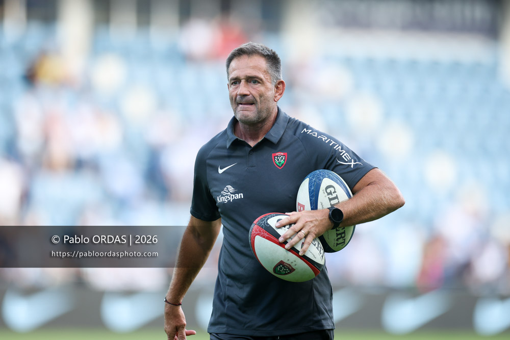 Franck Azéma, lors du match de Top 14 entre l'Aviron bayonnais et Toulon, le 5 septembre 2026 au stade Jean Dauger de Bayonne, France (Photo Pablo ORDAS)