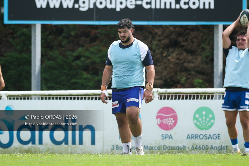 Témur Khutuashvili, lors du match de Fédéraile 1 entre l'Anglet olympique et l'Union Barbezieux Jonzac, le 6 septembre 2026 au stade Saint-Jean d'Anglet, France (Photo Pablo ORDAS)
