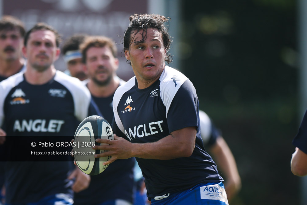 Jules Lartigau, lors du match de Fédéraile 1 entre l'Anglet olympique et l'Union Barbezieux Jonzac, le 6 septembre 2026 au stade Saint-Jean d'Anglet, France (Photo Pablo ORDAS)
