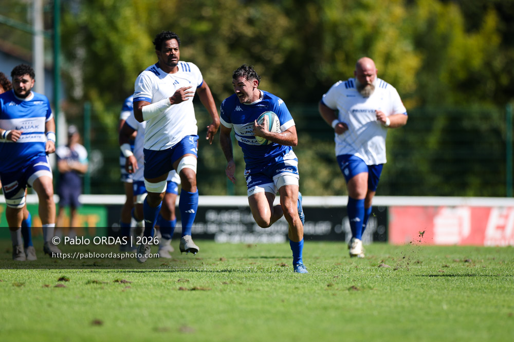 Kévin Jully, lors du match de Fédéraile 1 entre l'Anglet olympique et Layrac, le 13 septembre 2026 au stade Saint-Jean d'Anglet, France (Photo Pablo ORDAS)