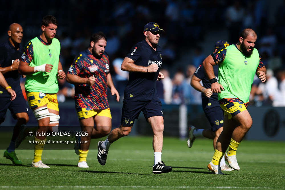 Frédéric Charrier, lors du match de Top 14 entre l'Aviron bayonnais et Clermont, le 19 septembre 2026 au stade Jean Dauger de Bayonne, France (Photo Pablo ORDAS)
