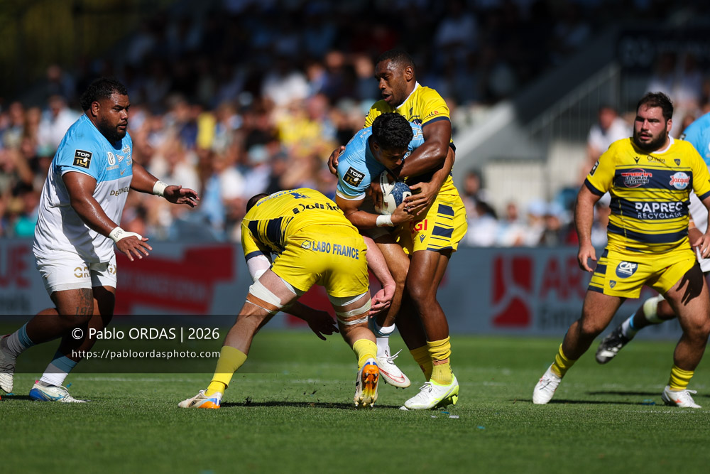 Tom Spring, lors du match de Top 14 entre l'Aviron bayonnais et Clermont, le 19 septembre 2026 au stade Jean Dauger de Bayonne, France (Photo Pablo ORDAS)