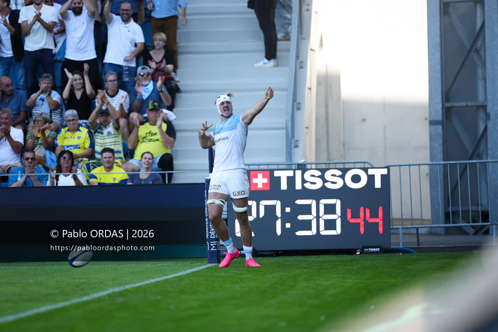 Esteban Capilla, lors du match de Top 14 entre l'Aviron bayonnais et Clermont, le 19 septembre 2026 au stade Jean Dauger de Bayonne, France (Photo Pablo ORDAS)