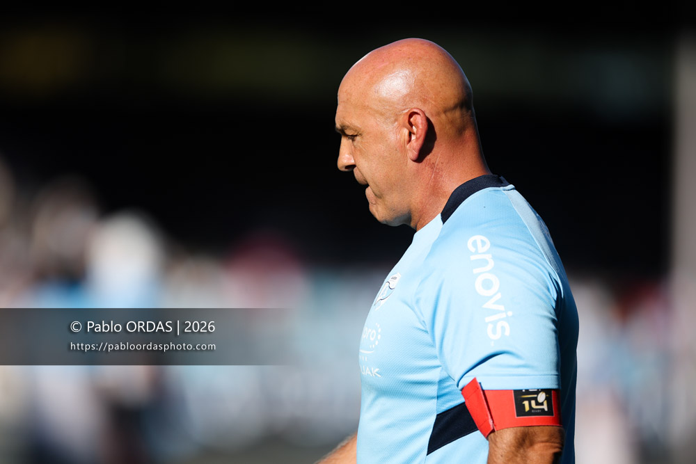 Laurent Travers, lors du match de Top 14 entre l'Aviron bayonnais et Clermont, le 19 septembre 2026 au stade Jean Dauger de Bayonne, France (Photo Pablo ORDAS)