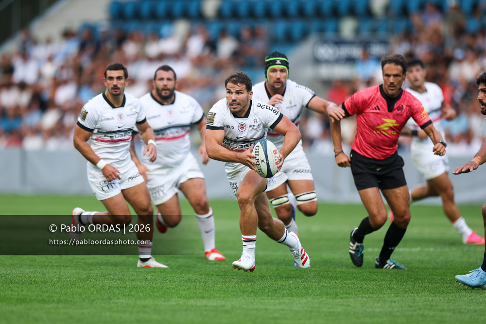 Antoine Dupont, lors du match amical entre l'Aviron bayonnais et le Stade toulousain, le 28 août 2026 au stade Jean Dauger de Bayonne, France (Photo Pablo ORDAS)