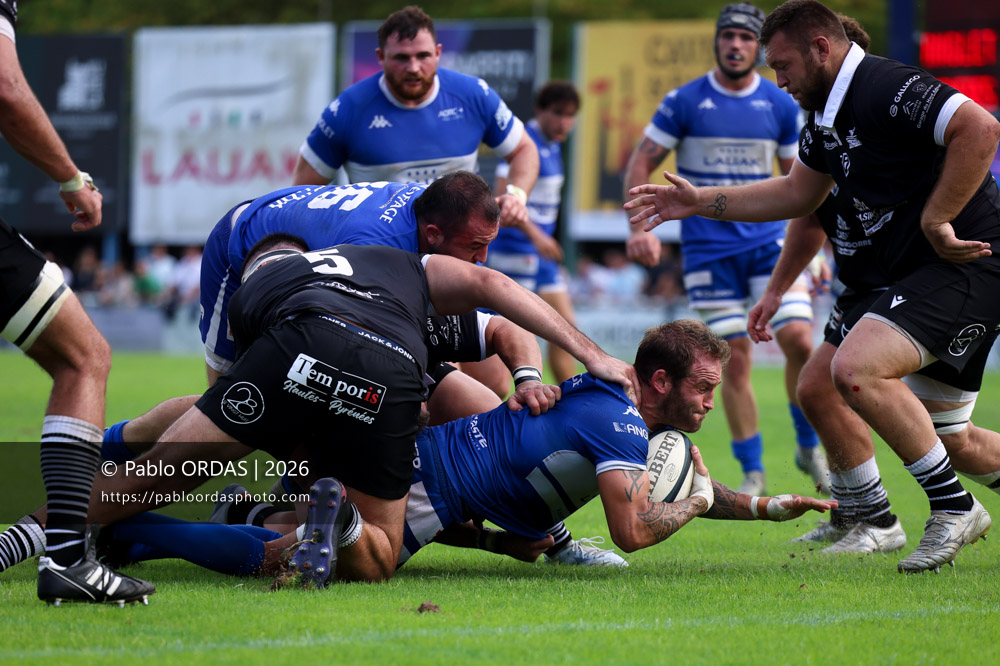 Sébastien Laulhé, lors du match de Fédérale 1 entre l'Anglet olympique et le Stade bagnérais, le 4 octobre 2026 au stade Saint-Jean d'Anglet, France (Photo Pablo ORDAS)