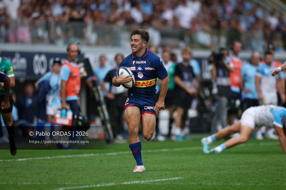 Louis Carbonel, lors du match de Top 14 entre l'Aviron bayonnais et le Stade français Paris, le 3 octobre 2026 au stade Jean Dauger de Bayonne, France (Photo Pablo ORDAS)