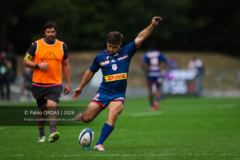 Louis Carbonel, lors du match de Top 14 entre l'Aviron bayonnais et le Stade français Paris, le 3 octobre 2026 au stade Jean Dauger de Bayonne, France (Photo Pablo ORDAS)
