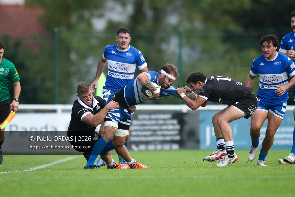 Sébastien Laulhé, lors du match de Fédérale 1 entre l'Anglet olympique et le Stade bagnérais, le 4 octobre 2026 au stade Saint-Jean d'Anglet, France (Photo Pablo ORDAS)