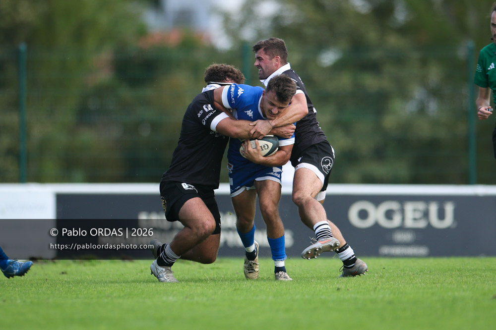 Maxime Rourre, lors du match de Fédérale 1 entre l'Anglet olympique et le Stade bagnérais, le 4 octobre 2026 au stade Saint-Jean d'Anglet, France (Photo Pablo ORDAS)