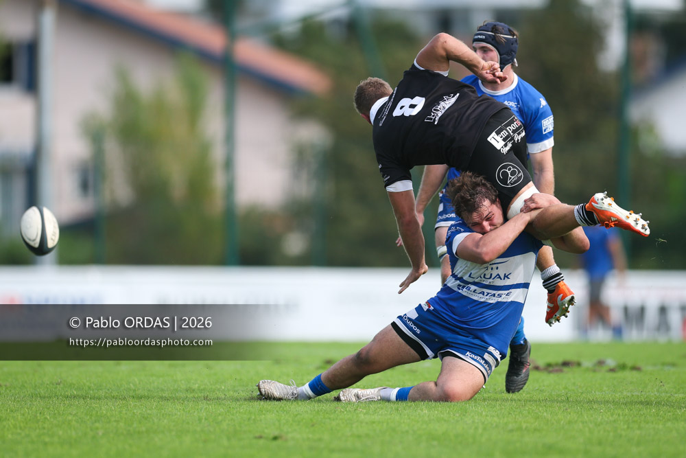 Téo Lascubé, lors du match de Fédérale 1 entre l'Anglet olympique et le Stade bagnérais, le 4 octobre 2026 au stade Saint-Jean d'Anglet, France (Photo Pablo ORDAS)