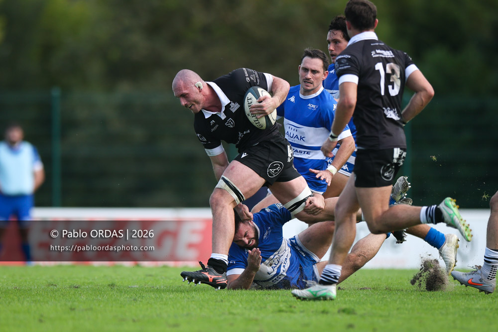 Carl Vuillecard, lors du match de Fédérale 1 entre l'Anglet olympique et le Stade bagnérais, le 4 octobre 2026 au stade Saint-Jean d'Anglet, France (Photo Pablo ORDAS)