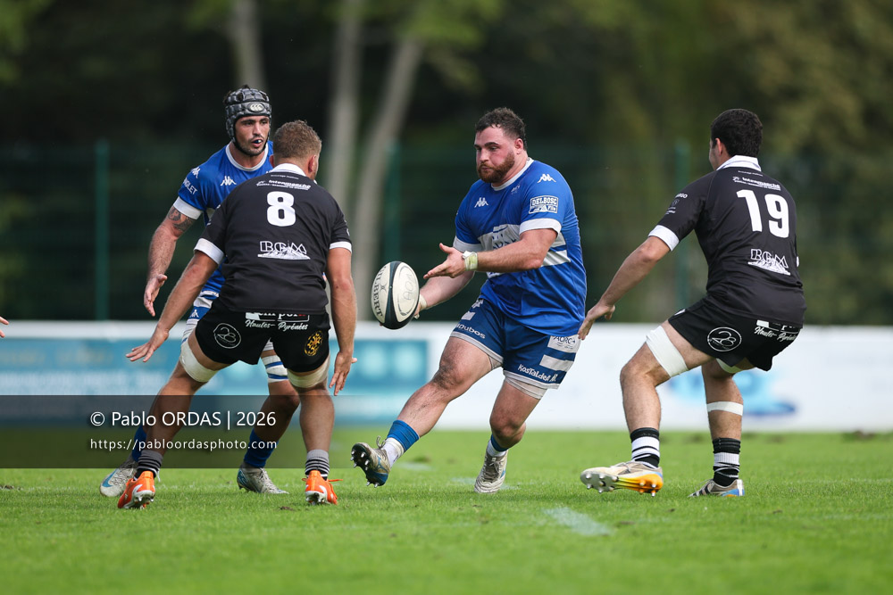 Paul Bresolin, lors du match de Fédérale 1 entre l'Anglet olympique et le Stade bagnérais, le 4 octobre 2026 au stade Saint-Jean d'Anglet, France (Photo Pablo ORDAS)