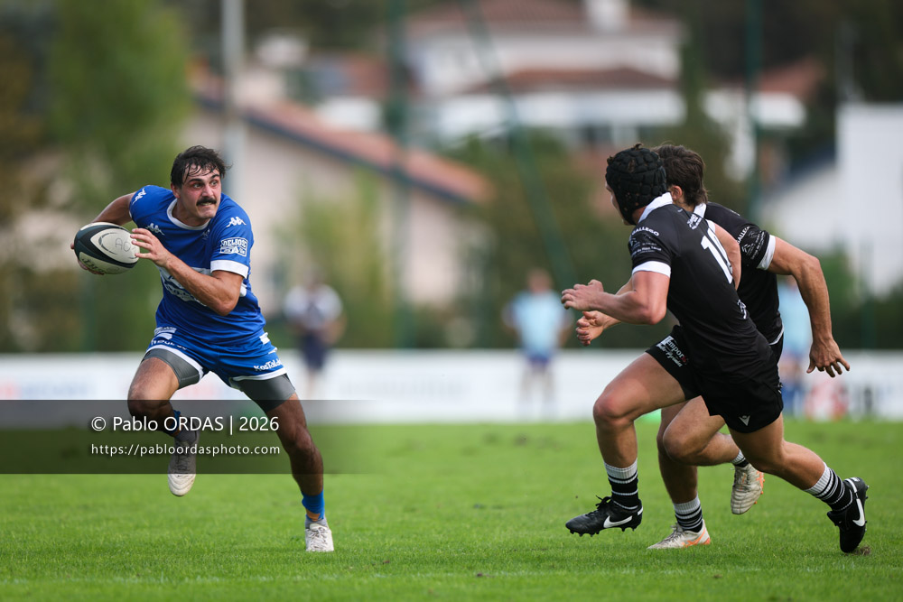 Iban Tsouladzé, lors du match de Fédérale 1 entre l'Anglet olympique et le Stade bagnérais, le 4 octobre 2026 au stade Saint-Jean d'Anglet, France (Photo Pablo ORDAS)
