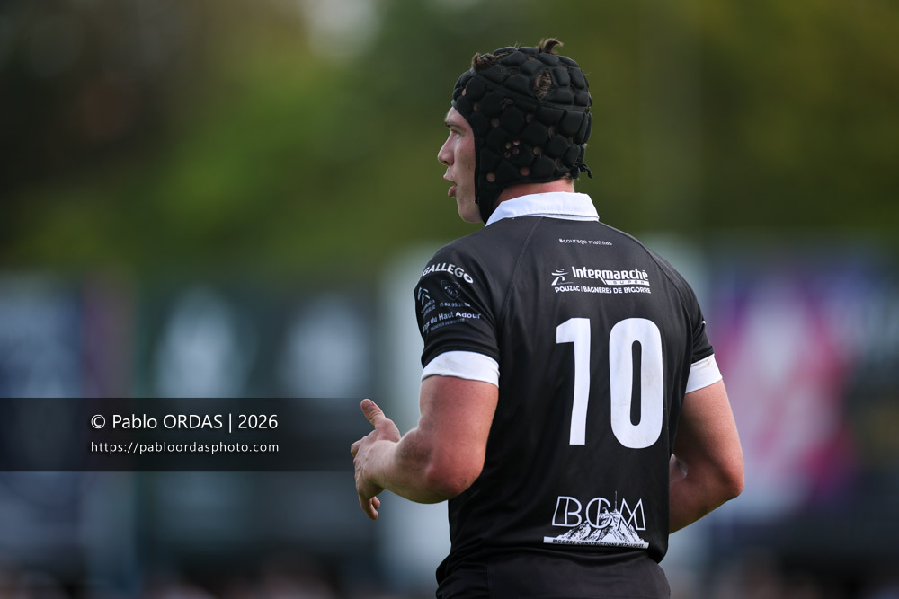 Gabin Baute, lors du match de Fédérale 1 entre l'Anglet olympique et le Stade bagnérais, le 4 octobre 2026 au stade Saint-Jean d'Anglet, France (Photo Pablo ORDAS)