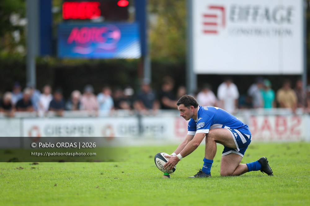 Thomas Curutchet, lors du match de Fédérale 1 entre l'Anglet olympique et le Stade bagnérais, le 4 octobre 2026 au stade Saint-Jean d'Anglet, France (Photo Pablo ORDAS)
