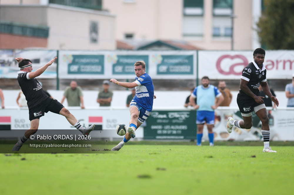 Thomas Pulon, lors du match de Fédérale 1 entre l'Anglet olympique et le Stade bagnérais, le 4 octobre 2026 au stade Saint-Jean d'Anglet, France (Photo Pablo ORDAS)