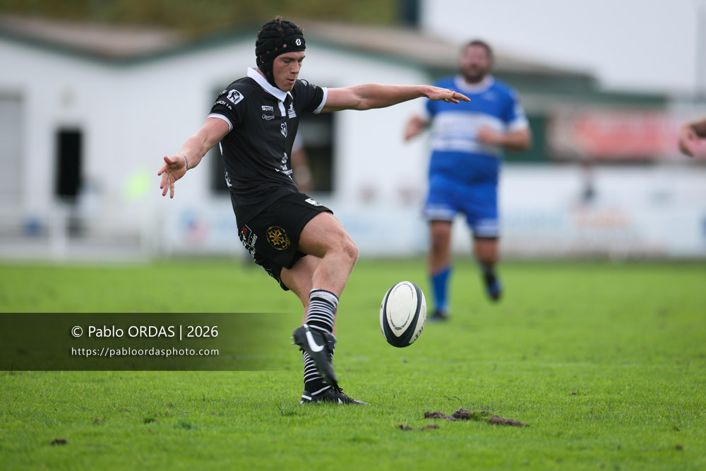 Gabin Baute, lors du match de Fédérale 1 entre l'Anglet olympique et le Stade bagnérais, le 4 octobre 2026 au stade Saint-Jean d'Anglet, France (Photo Pablo ORDAS)