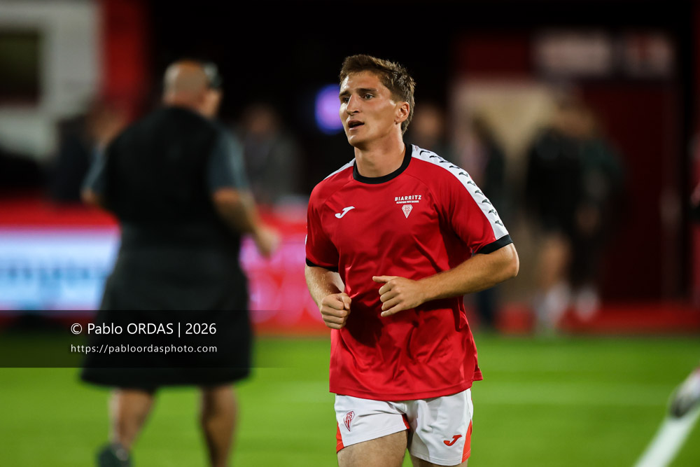 Thomas Dolhagaray, lors du match de Pro D2 entre le Biarritz olympique et Soyaux Angoulême, le 16 octobre 2026 au stade Aguiléra de Biarritz, France (Photo Pablo ORDAS)